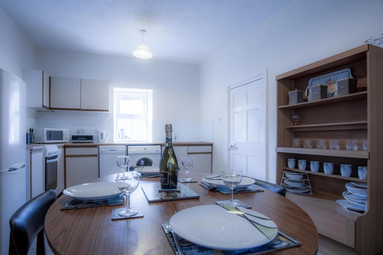 Dragons Den - 2 Bedroom Apartment - 滕比 外观 照片